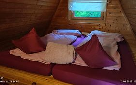 Saunahotel mit separatem Badezimmer